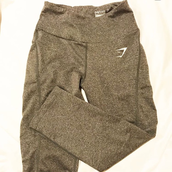 Gymshark Pants - Gymshark cropped leggings